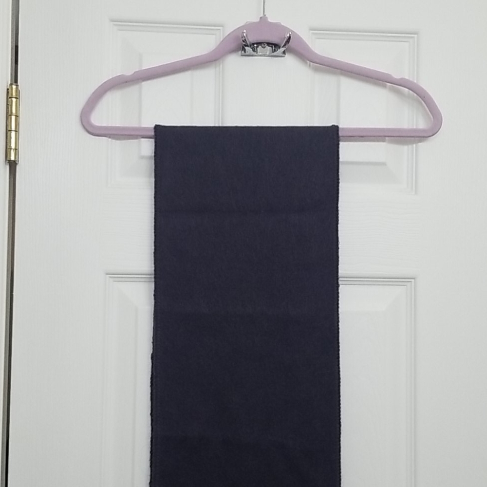 Simply natural eggplant wool scarf